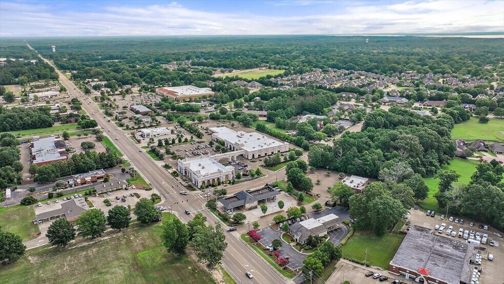 More Photos Of 1020-1038 Highway 51, Madison Unknown For Lease