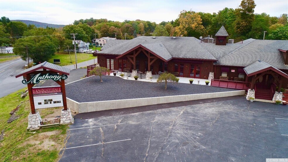 More Photos Of 746 Route 23B, Catskill Restaurant For Sale