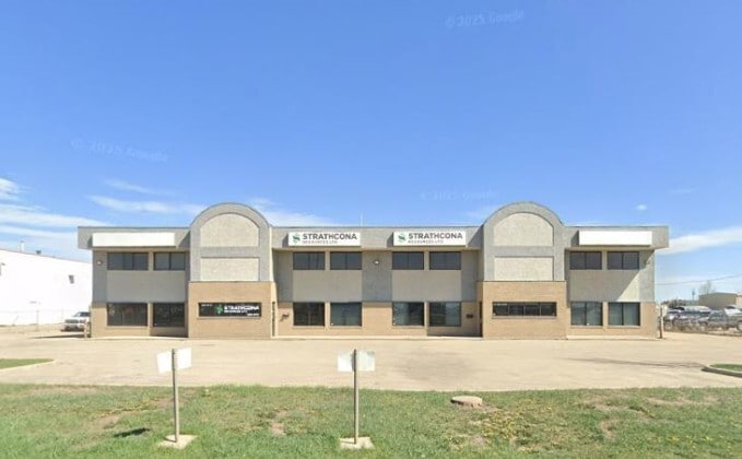 Primary Photo Of 9601 116 St, Grande Prairie Warehouse For Sale