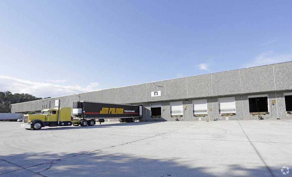 Primary Photo Of 1550 Ellis Rd N, Jacksonville Warehouse For Lease