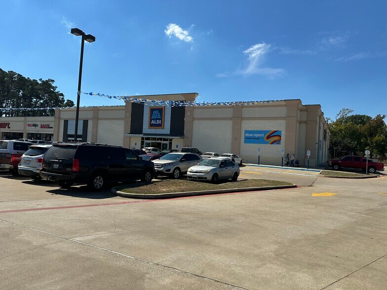 Primary Photo Of 4919 North St, Nacogdoches General Retail For Lease