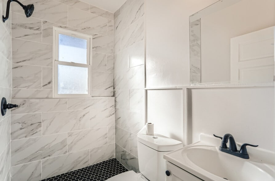 More Photos Of 1147 Marion St, Denver Apartments For Sale