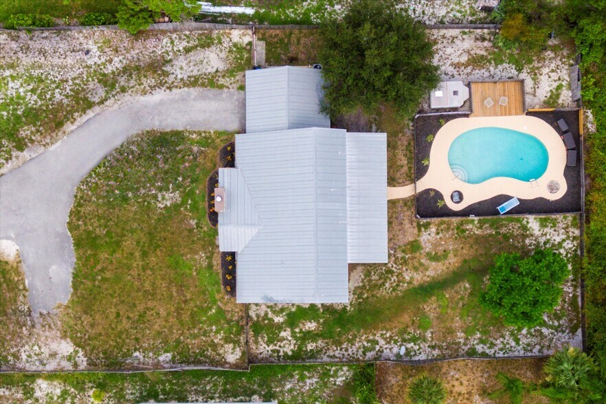 More Photos Of 430 11th Ln SW, Vero Beach Land For Sale