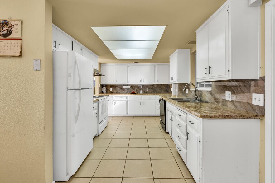 More Photos Of 9503 Barber Rd, Galt Land For Sale