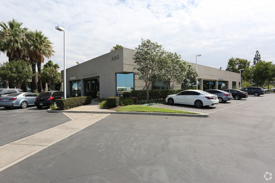 More Photos Of 10602 Trademark Pky N, Rancho Cucamonga Unknown For Lease