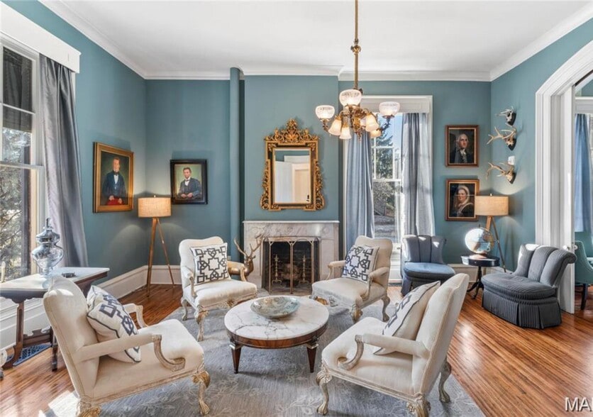 More Photos Of 876 W State St, Jacksonville Hospitality For Sale