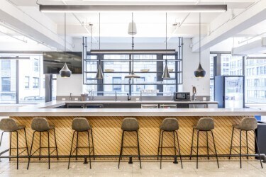 More Photos Of 330 Seventh Ave, New York Office For Lease