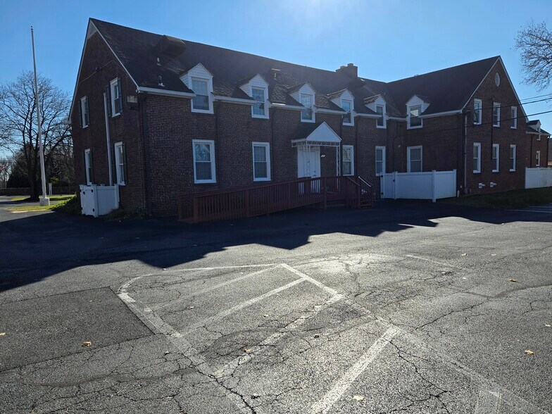 More Photos Of 3001 Philadelphia Pike, Claymont Medical For Lease