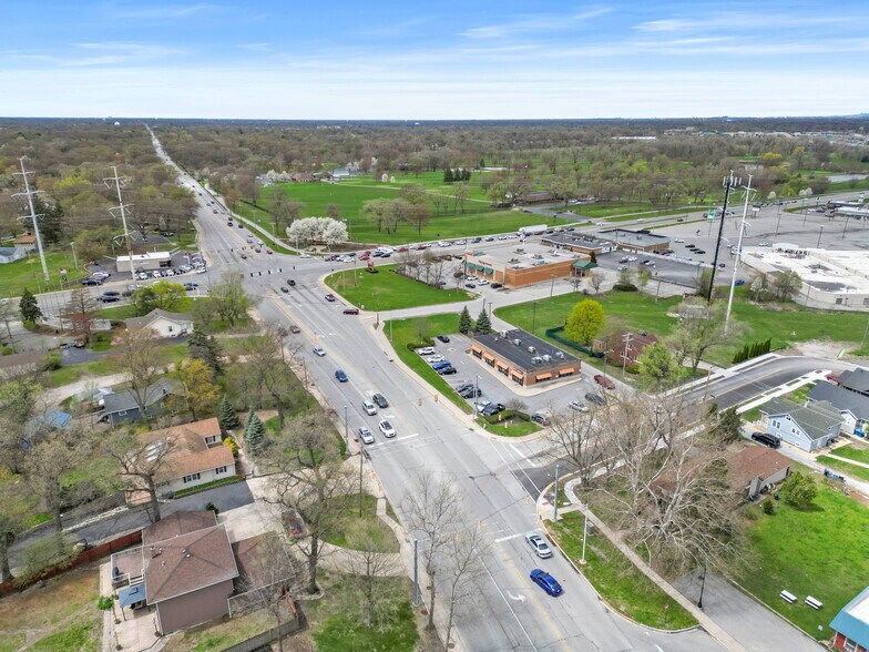 More Photos Of 2427-2443 Ridge Rd, Highland Unknown For Lease