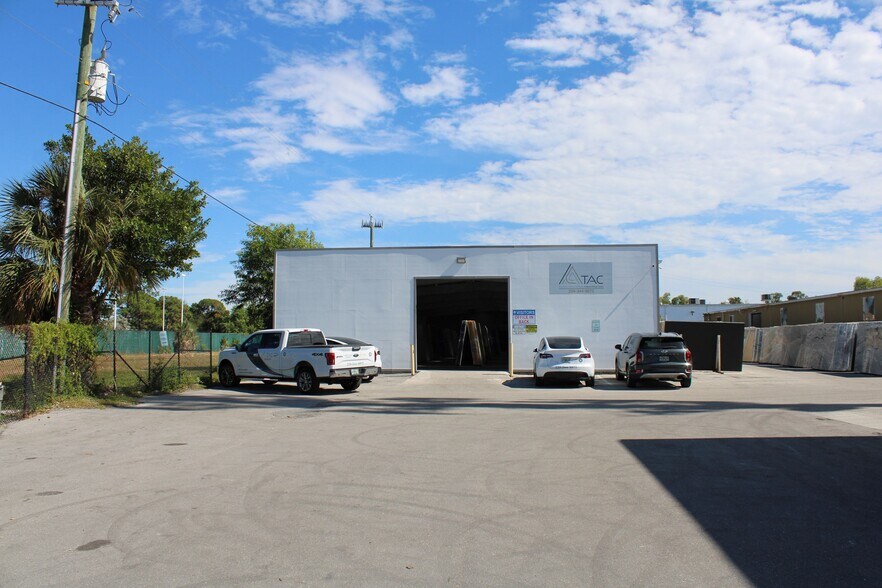 More Photos Of , Fort Myers Unknown For Sale