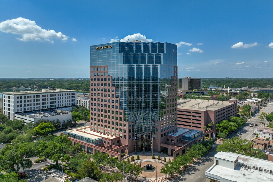 More Photos Of 800 N Magnolia Ave, Orlando Office For Lease