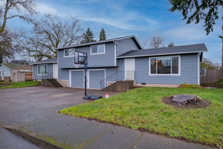 More Photos Of 137 Tanglewood Dr, Jefferson Multifamily For Sale