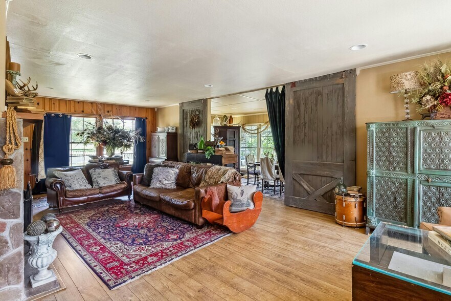 More Photos Of 145 Spring Rd, San Marcos Land For Sale