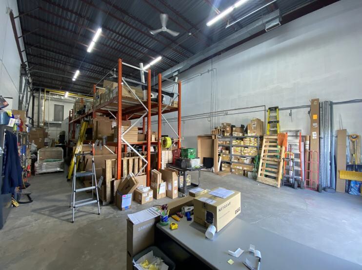More Photos Of 5459 Canotek Rd, Gloucester Light Manufacturing For Sale