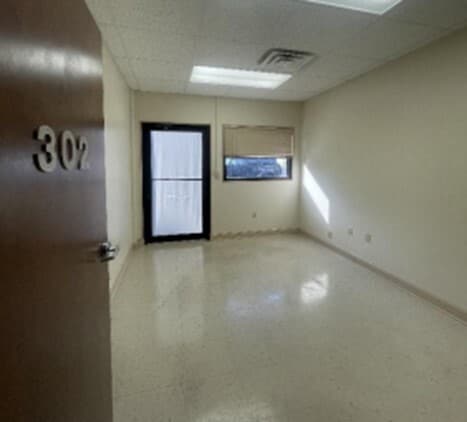 More Photos Of 503 Old Plantation Dr, Lynchburg Light Distribution For Lease