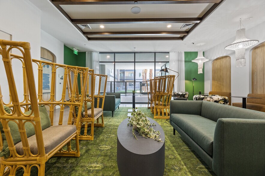 More Photos Of 2040-2060 N Scottsdale Rd, Scottsdale Apartments For Lease
