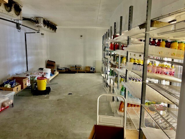 More Photos Of 245 N Banana River Dr, Merritt Island Convenience Store For Sale
