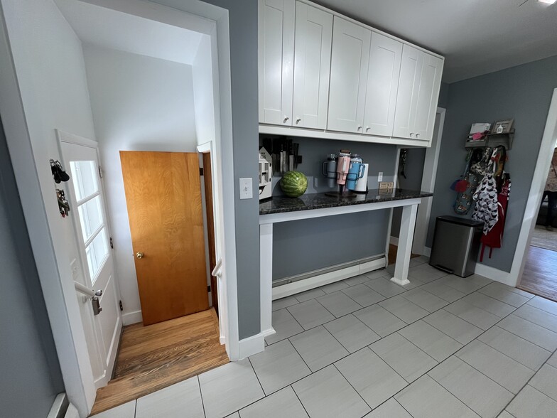 More Photos Of 2310 Rock Spring Rd, Forest Hill Office For Sale