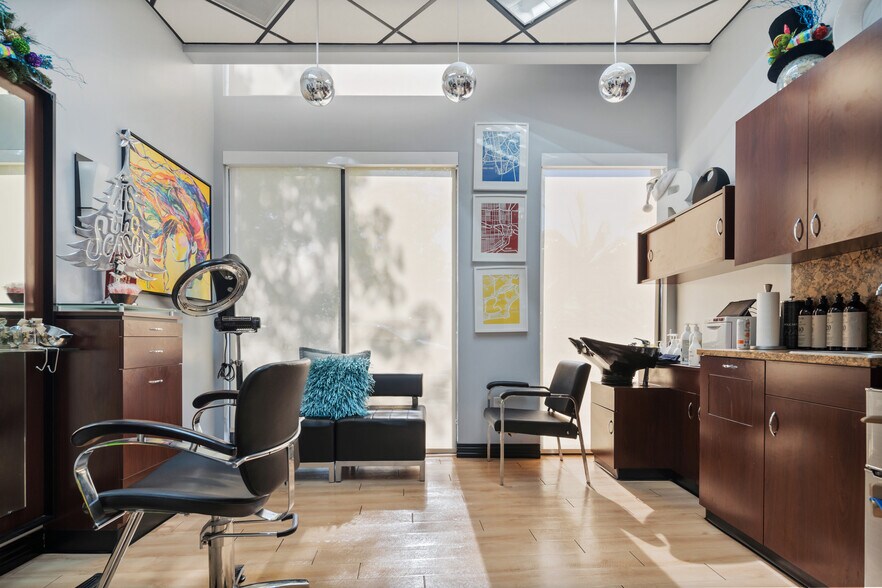 More Photos Of 1805 Ponce de Leon Blvd, Coral Gables Medical For Sale