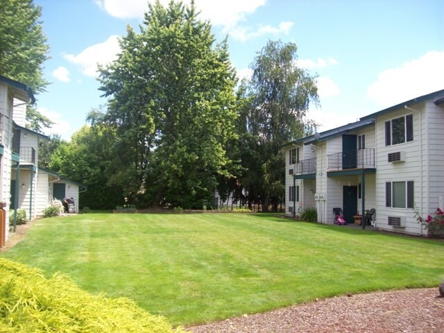 More Photos Of 17726 SE Division St, Portland Apartments For Sale