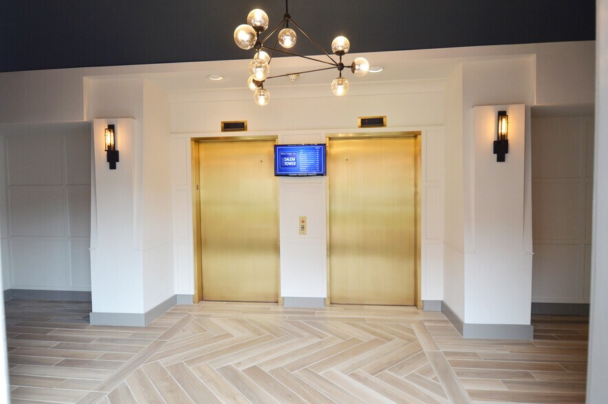 More Photos Of 119 Brookstown Ave, Winston-Salem Office For Lease