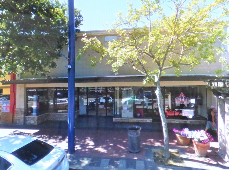 More Photos Of 821 Texas St, Fairfield General Retail For Sale