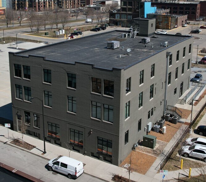 More Photos Of 319 SW 5th St, Des Moines Loft Creative Space For Lease