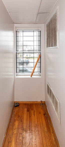 More Photos Of 4905 Liberty Heights Ave, Gwynn Oak Storefront Retail Residential For Sale