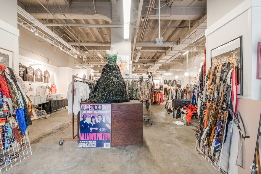 More Photos Of 737 S Broadway, Los Angeles Loft Creative Space For Sale