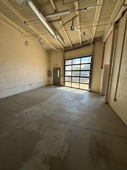 More Photos Of 12621-12631 Larchmere Blvd, Cleveland Apartments For Lease