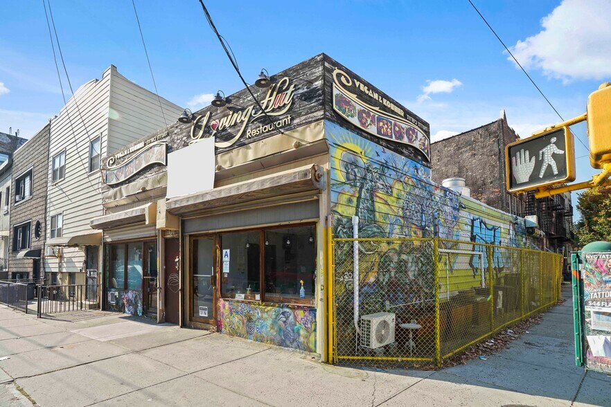 More Photos Of 76 Bushwick Ave, Brooklyn Restaurant For Lease