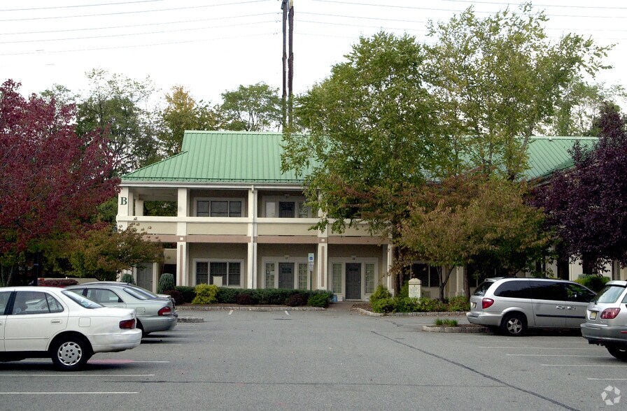 More Photos Of 51 Bridge St, Metuchen Office For Lease