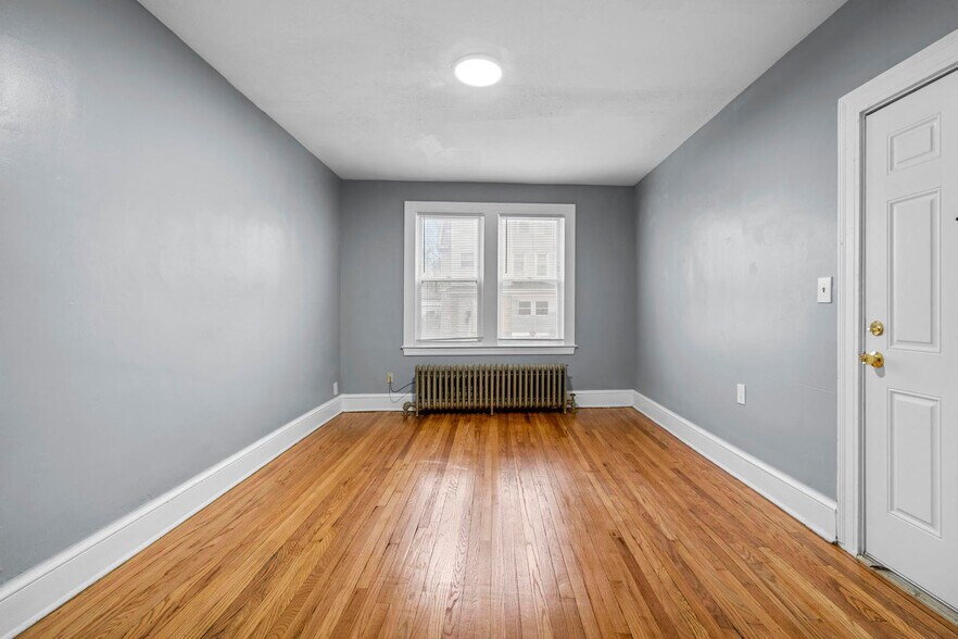 More Photos Of 1069-1075 Capitol Ave, Hartford Apartments For Sale