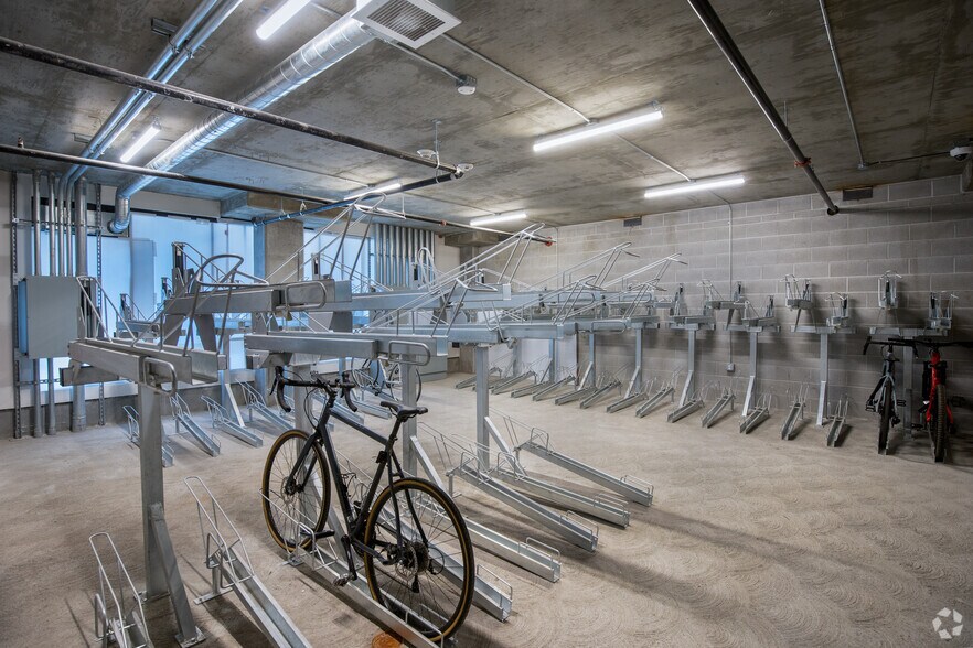 More Photos Of 219 9th Ave, Oakland Apartments For Lease