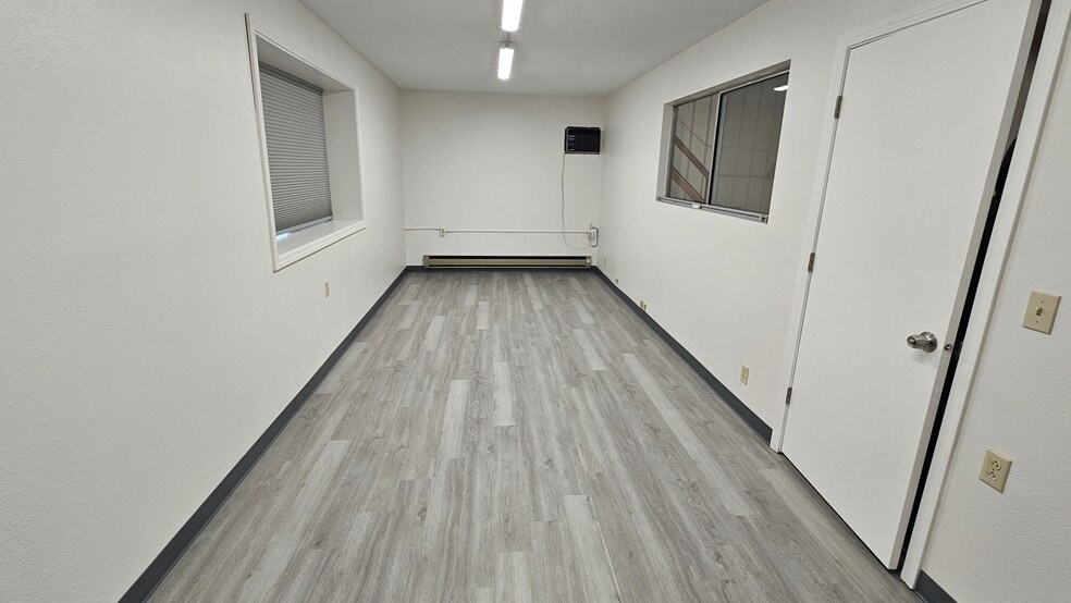 More Photos Of 1425 Alabama St, Longview Warehouse For Lease