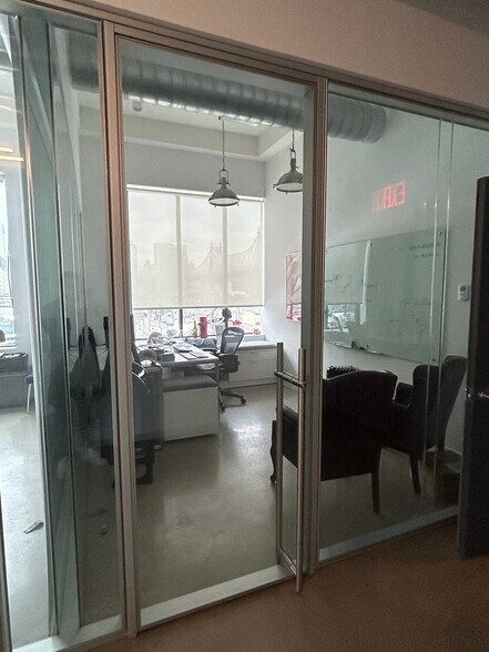 More Photos Of 4310 9th St, Long Island City Office For Lease