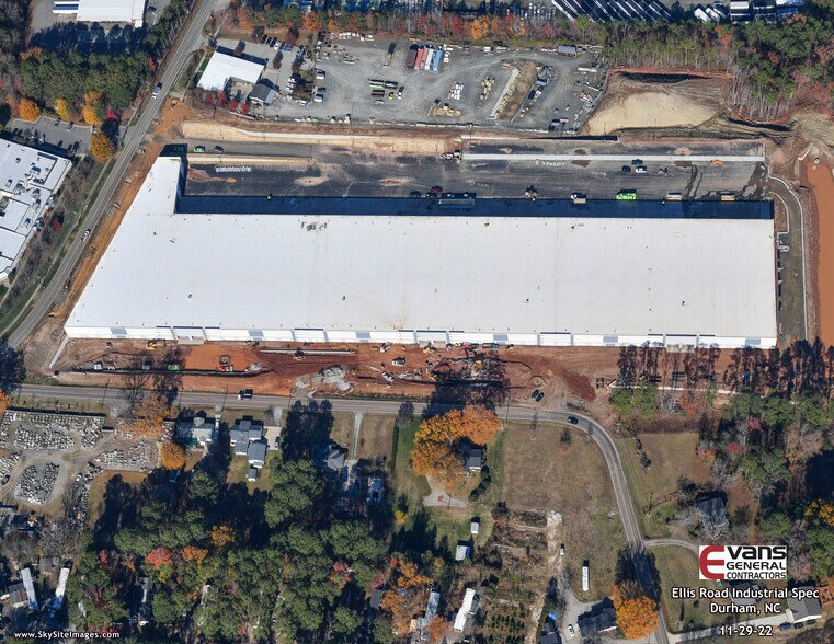 More Photos Of 933 Ellis Rd, Durham Distribution For Lease