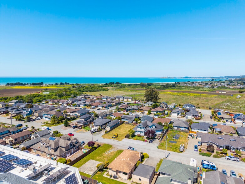 More Photos Of 411 Belleville Blvd, Half Moon Bay Land For Sale