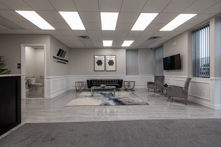 More Photos Of 35211-35223 Ford Rd, Westland Freestanding For Lease