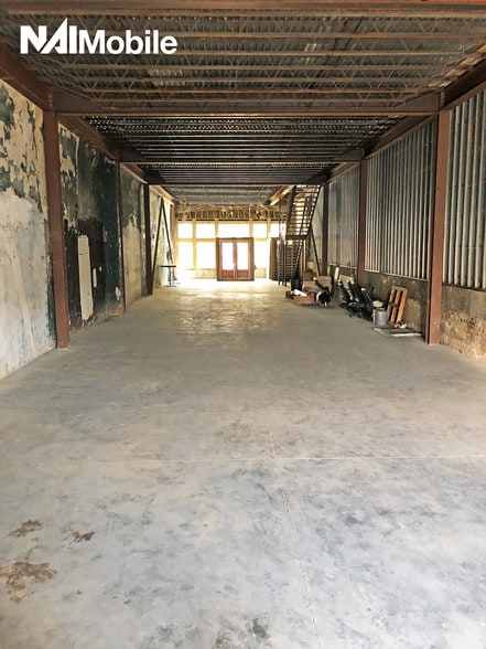 More Photos Of 210 Dauphin St, Mobile Storefront Retail Office For Lease