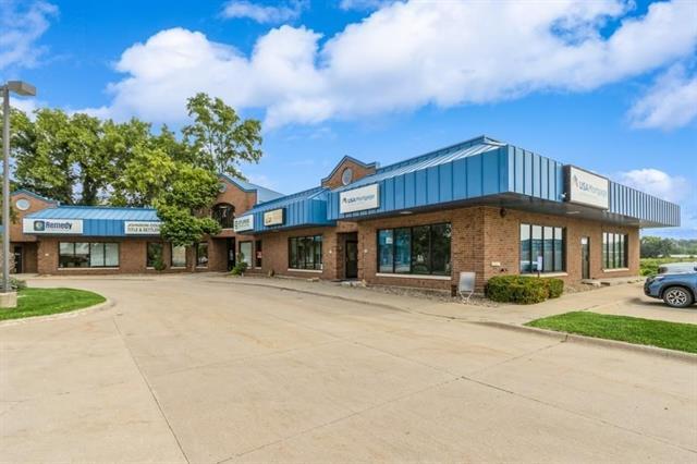 More Photos Of 24 Sturgis Corner Dr, Iowa City Storefront Retail Office For Sale