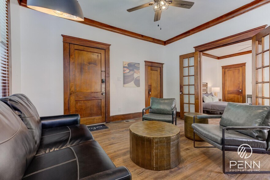 More Photos Of 2033 Young Ave, Memphis Multifamily For Sale