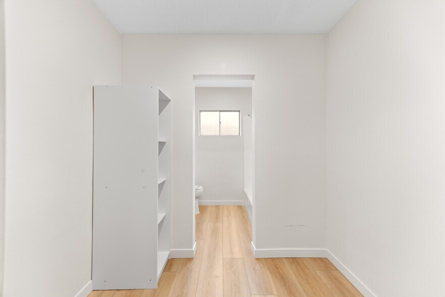 More Photos Of 4345 Ventura Canyon Ave, Sherman Oaks Apartments For Sale