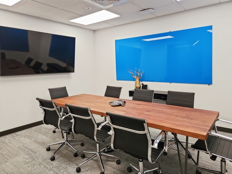 More Photos Of 1290 Broadway, Denver Coworking Space