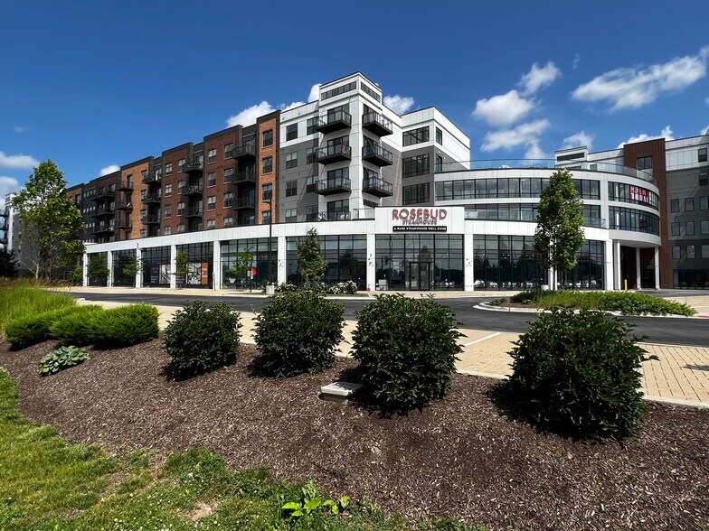 Primary Photo Of 500 W Dundee Rd, Wheeling Apartments For Lease