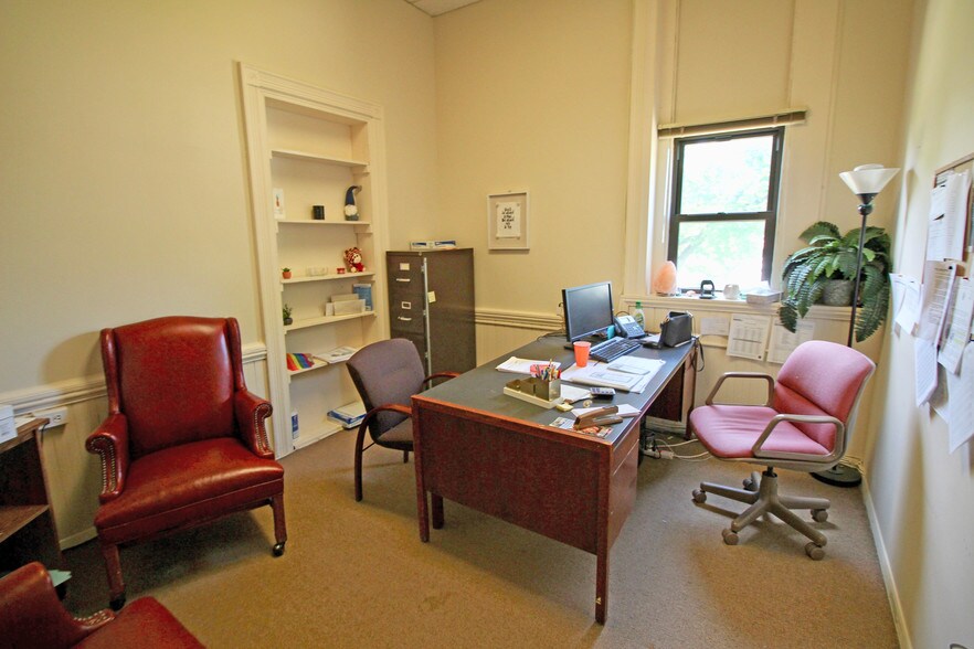 More Photos Of 19 Belmont Ave, Dover Apartments For Sale