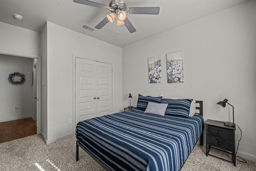 More Photos Of 2602 135th St, Lubbock Apartments For Sale