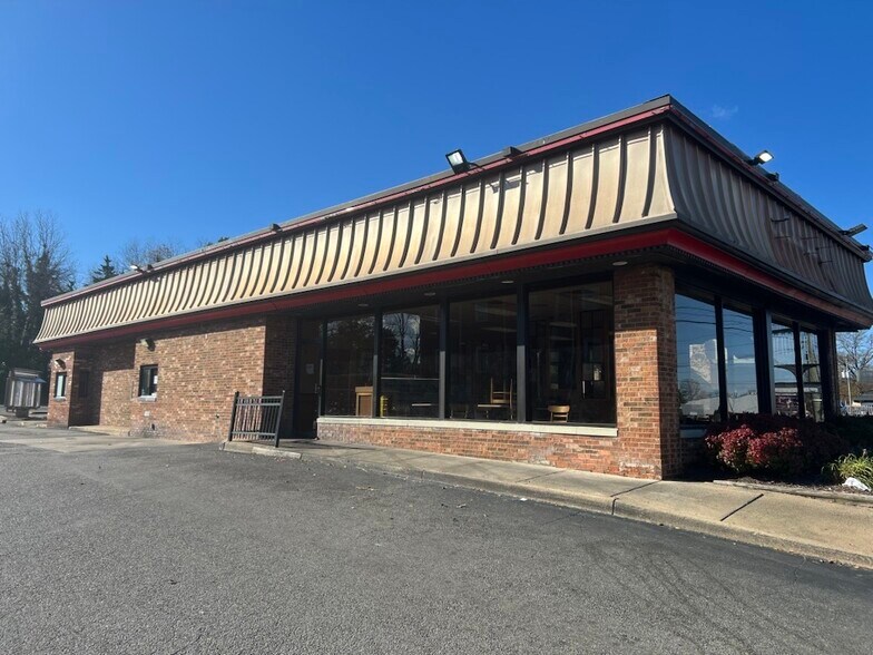 More Photos Of 172 E Belt Blvd, Richmond Fast Food For Lease