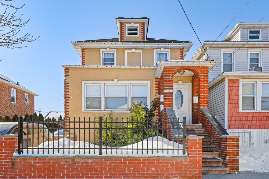 Primary Photo Of 1831 Paulding Ave, Bronx Land For Sale