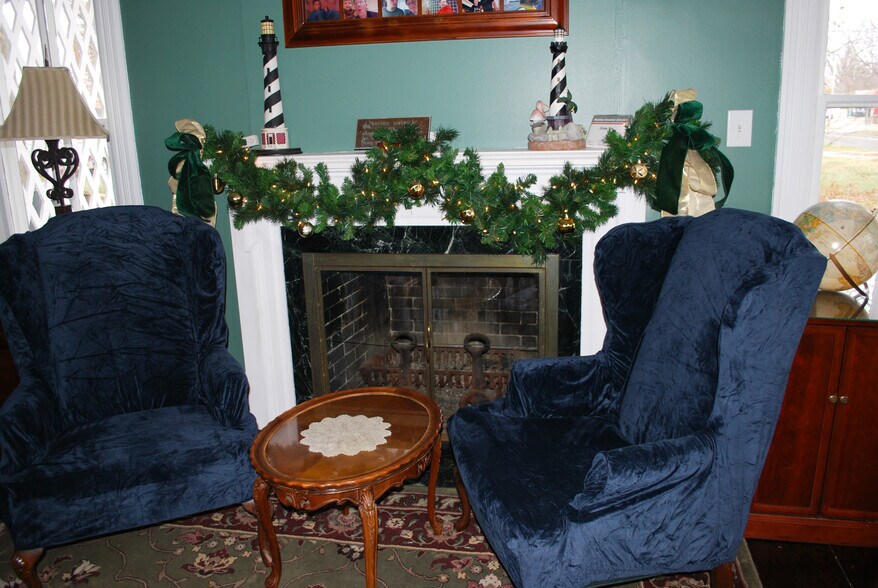 More Photos Of 935 S Ironwood Dr, South Bend Office For Sale